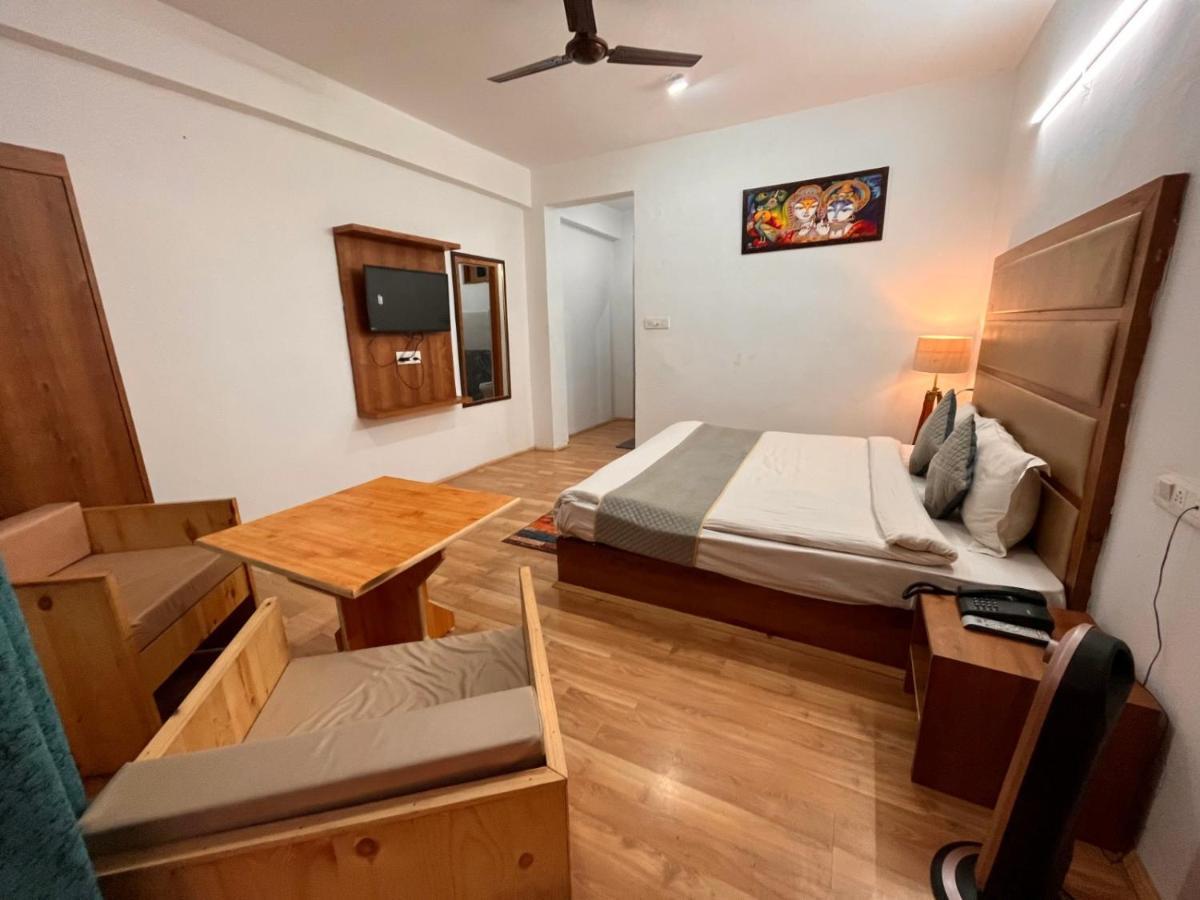 Himalayan Riverpark - A Four Star Luxury Hotel, Manali المظهر الخارجي الصورة